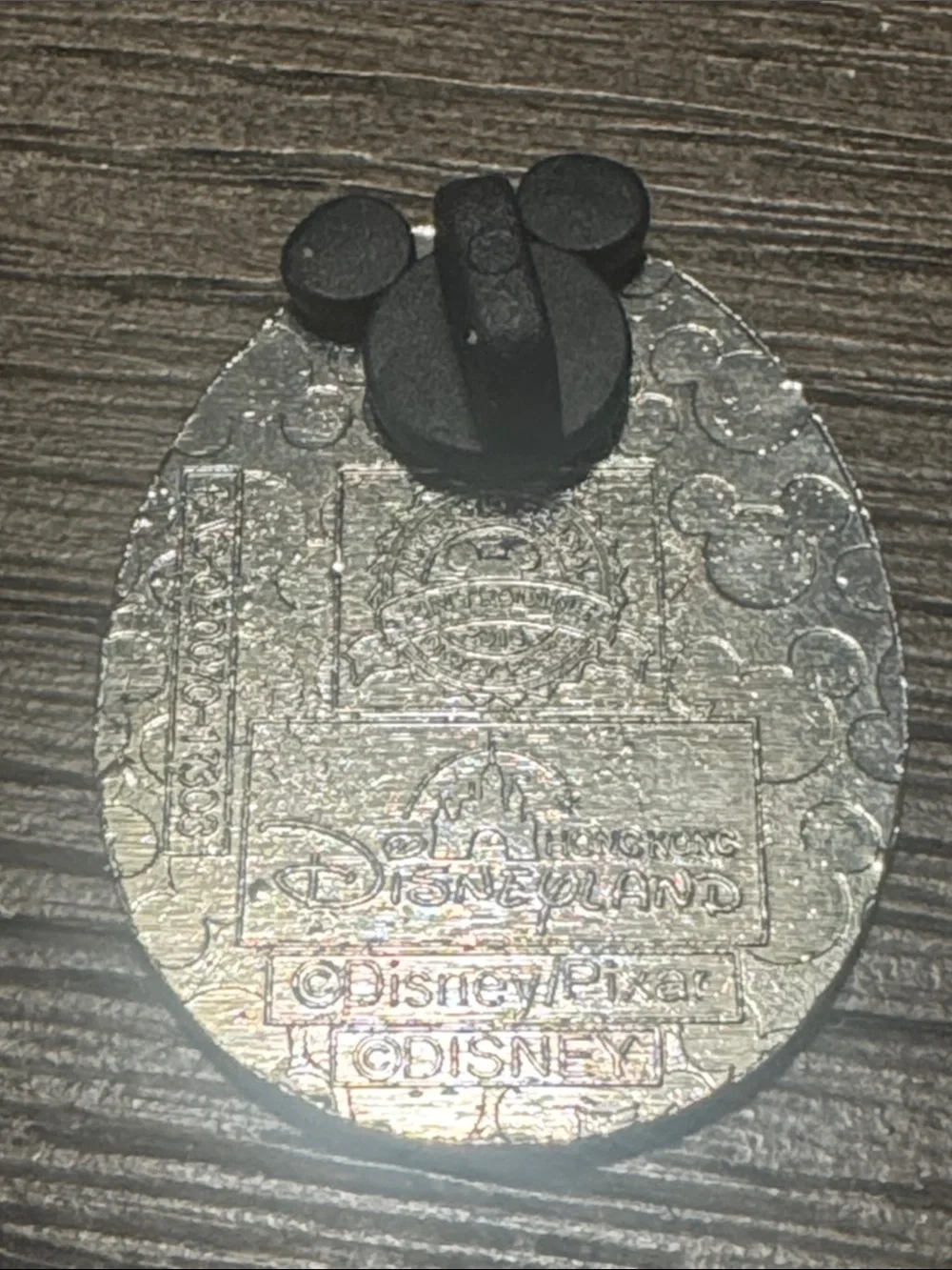 5/$25 The Incredibles Elastigirl Easter Egg Disney Pin